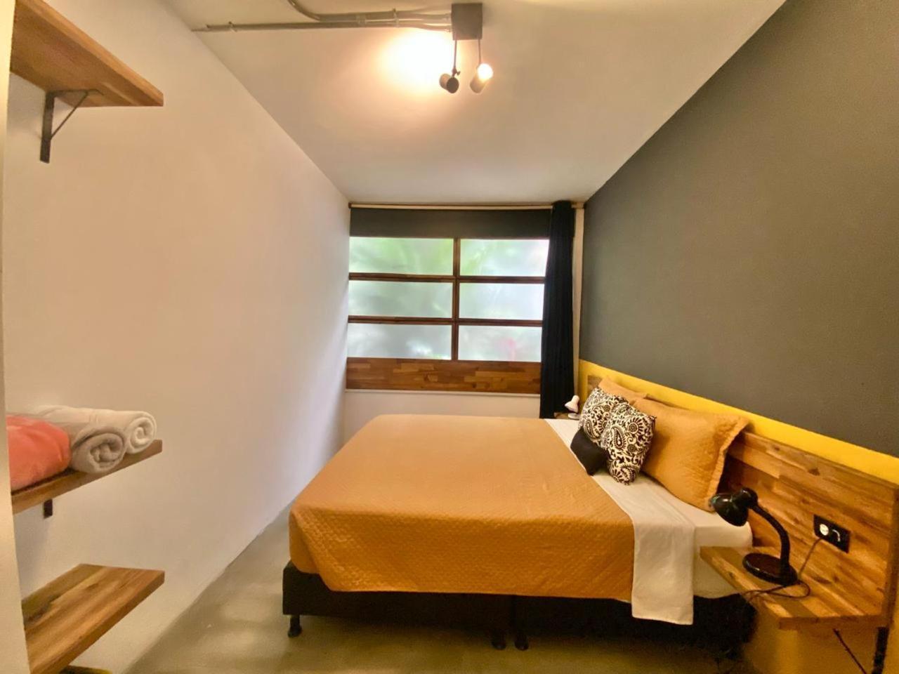 Casa Mosaiko Primer Parque Laureles Medellín Esterno foto